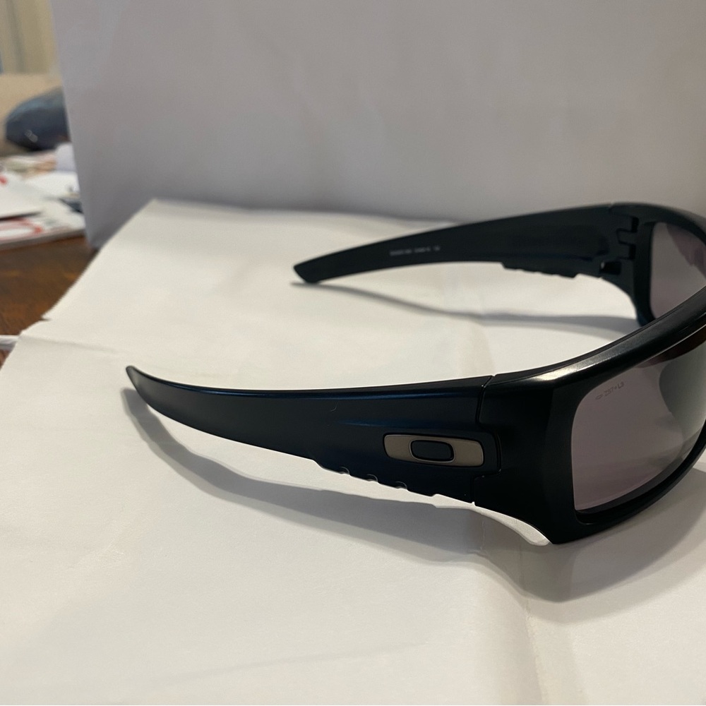 Oakley Det Cord safety rated sunglasses - Picture 4 of 7